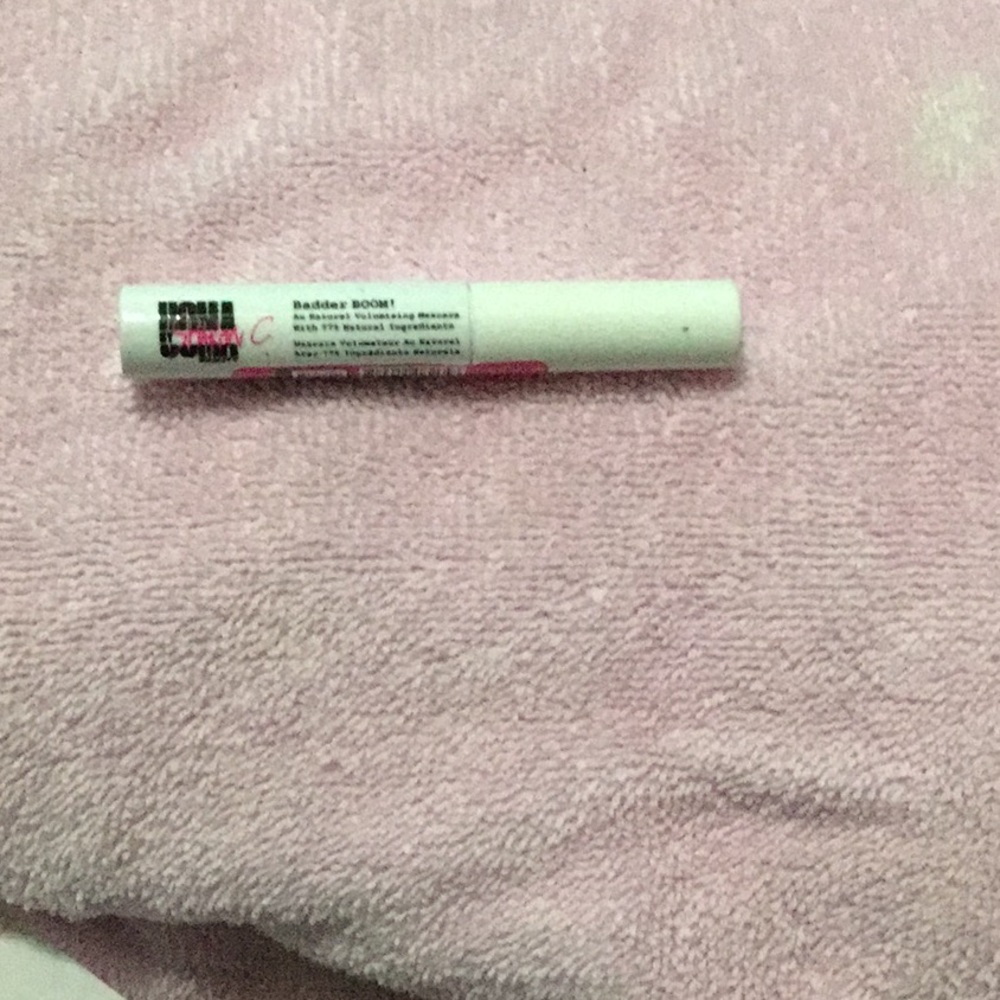 UOMA by Sharon C. Badder Boom Au Naturel Volumizing Mascara New/Unopened